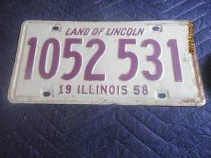 lot 177 image: VINTAGE 1958 ILLINOIS LICENSE PLATE
