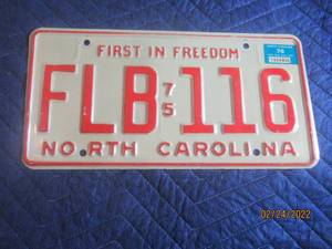 lot 188 image: VINTAGE 1975 NORTH CARLOINA LICENSE PLATE