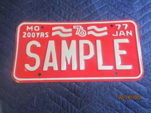 lot 198 image: ORIGINAL 1976 BICENTENNIAL MISSOURI LICENSE PLATE FROM 20TH CENTURY FOX ARCHIVES