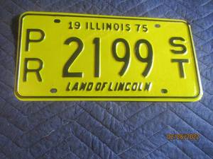 lot 234 image: VINTAGE 1975 ILLINOIS PRORATE SEMI TRAILER LICENSE PLATE