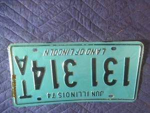 lot 241 image: VINTAGE 1974 ILLINOIS LICENSE PLATE