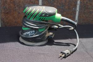 lot 20 image: HITACHI SANDER&nbsp SV13YB