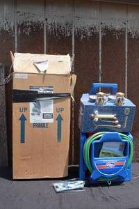 lot 27 image: NEW UNIWELD -OXYACETYLENE WELDING AND BRAZING BASIC&nbsp KIT IN ORIGINAL BOX