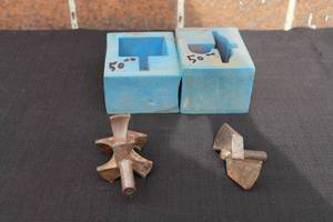 lot 67 image: TOTAL OF 2 LARGE ROUTER BITS&nbsp