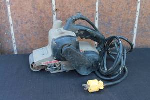 lot 79 image: PORTER CABLE BELT SANDER&nbsp