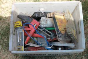 lot 130 image: MISC LOT SEE PICS TOTE INCLUDED&nbsp