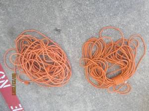lot 19 image: 2 HEAVY DUTY EXTENTION CORDS&nbsp