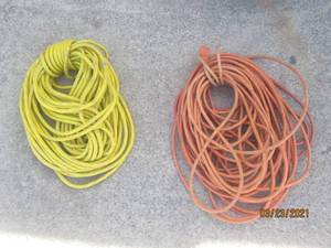 lot 20 image: 2 HEAVY DUTY EXTENTION CORDS&nbsp