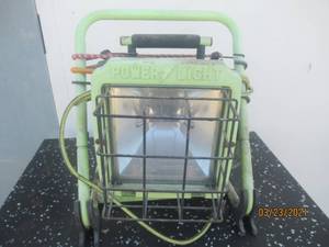 lot 23 image: THE DESIGNER EDGE POWER LIGHT&nbsp