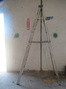 lot 70 image: 8FT WERNER LADDER&nbsp