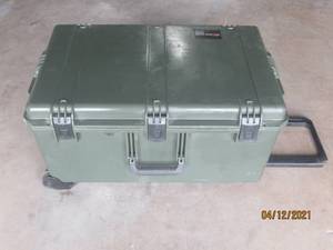 lot 87 image: STORM CASE IM2975