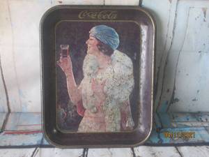 lot 136 image: VINTAGE&nbsp COCA COLA&nbsp ADVERTISING SERVING DRINK&nbsp TRAY&nbsp