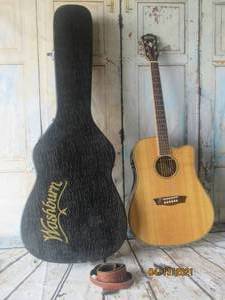 lot 148 image: WASHBURN WD25SCE&nbsp ACOUSTICELECTRIC GUITAR&nbsp W WASHBURN GUITAR CASE&nbsp