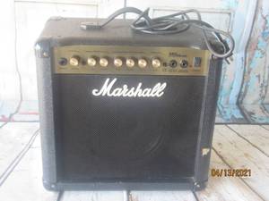lot 158 image: &nbspMARSHALL GUITAR AMP MG SERIES 15CDR&nbsp GUITAR&nbsp AMP&nbsp