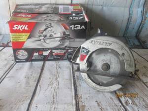 lot 160 image: SKIL 7 14 INCH DOUBLE INSULATE CIRCULAR SAW 5080-1