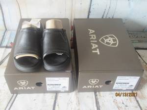 lot 180 image: DUO ARIAT WOMENS BRIDGEPORT SANDALS BLACK SIZE 8