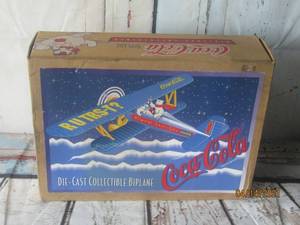 lot 256 image: COCA COLA DIE CAST 1997&nbsp COLLECTIBLE BIPLANE F601 IN ORIGINAL BOX&nbsp