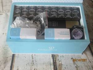 lot 262 image: PHI REMOVAL KIT&nbsp