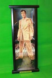 lot 26 image: BRADFORD EXCHANGE, ELVIS PRESLEY,ROCK N ROLL GIANT,BY WEISTLING,FOUR PLATE COMPLETE SET ,26H