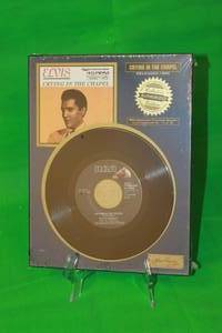 lot 87 image: ELVIS PRESLEY ,CRYING IN THE CHAPEL, AUTHENTIC 45RPM SINGLE,LIMITED SERIES No 14 of 90