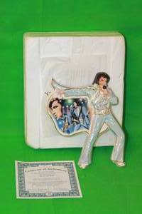 lot 101 image: ELVIS PRESLEY  ROCK AND ROLL  FOUTH ISSUE IN HIS LEGEND LIVES ON COLLECTION , No A0290, WITH COA , 9 H