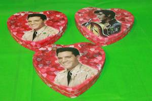 lot 120 image: TOTAL OF 3 VINTAGE ELVIS PRESLEY RUSSELL STOVER HEART SHAPE CANDY TINS (9.5)