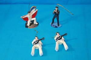 lot 164 image: TOTAL OF 4 ELVIS PRESLEY  COLLECTIBLE  CHRISTMAS ORNAMENTS