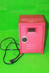lot 70 image: DISNEY HIGH SCHOOL MUSICAL IPOD ALARM CLOCK RADIO HS300AI