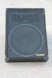 lot 7 image: COMMUNITY PROFESSIONAL LOUDSPEAKER CSX38-S2 TWO-WAY MONITOR SYSTEM