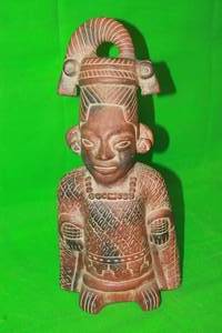 lot 117 image: VINTAGE MAYAN AZTEC MEXICAN CLAY POTTERY STATUE  15