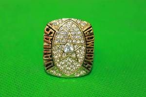 lot 130 image: DALLAS COWBOYS  AIKMAN NFL WORLD CHAMPION 1992  XXVII SUPERBOWL 52-17