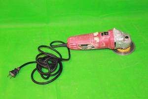 lot 157 image: SKIL  ANGLE GRINDER