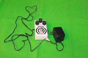lot 168 image: MXR WYLDE OVERDRIVE SIGNED ZAKK WYLDE