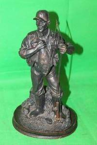 lot 22 image: VINTAGE BRONZE FISHERMAN FIGURINE ON WOOD BASE 11 TALL