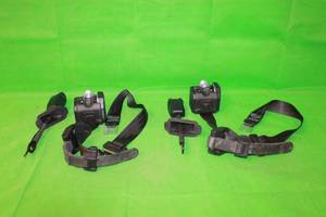 lot 49 image: 2 IMMI TRAIL SIXTY SETBELT F124393 WITH HEIGHT ADJUSTER