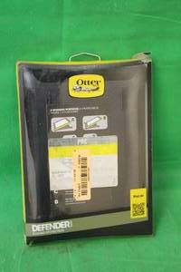 lot 63 image: DEFENDER SERIES RUGGED PROTECTION IPAD AIR OUTER BOX