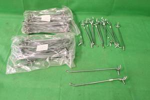 lot 64 image: GENEROUS AMOUNT OF PEG BOARD HOOKS