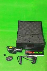 lot 121 image: TRUGLO TRU POINTLASER LIGHT COMBO