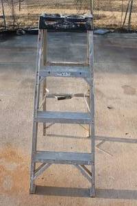 lot 193 image: WERNER 4FT A FRAME FOLDING LADDER