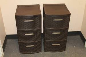 lot 217 image: 2 STERILITE 3 DRAWER WEAVE TOWER