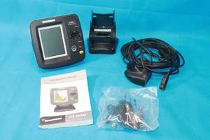lot 254 image: HUMMINBIRD 100 SERIES 141 C FISH FINDER WITH MANUAL