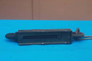 lot 12 image: VINTAGE CHATILLON HANGING SCALE , 200LB CAPACITY  TYPE 160  SX21 BS