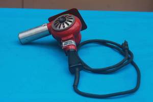 lot 23 image: MASTER HEAT GUN HG-501A