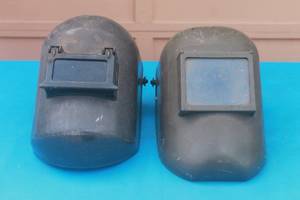 lot 47 image: TOTAL OF 2 WELDING HELMETS