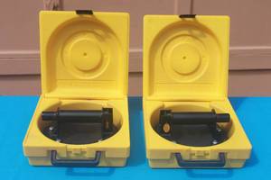 lot 122 image: TOTAL OF 2 WOODS POWR-GRIP SUCTION  VACUUM LIFTER  G0695 WITH CASE