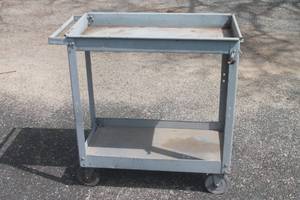 lot 148 image: METAL TWO TIER GREY ROLLING CART, 34LX33H