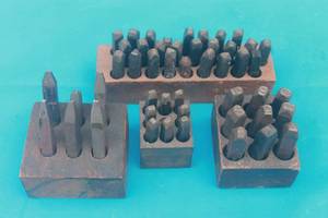 lot 162 image: LOT OF ASSORTED SIZE MACHINE MADE STEEL STAMPS & LETTERS  ,SEE PICS