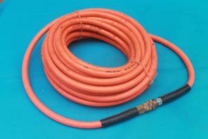 lot 172 image: 1400 PSI BURST HOSE