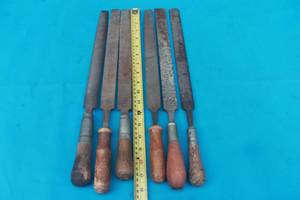 lot 200 image: TOTAL OF 6 WOOD HANDLE FILES , ASSORTED BRANDS ,17 & 18 