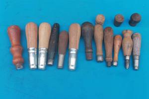 lot 210 image: TOTAL OF 15 ASSORTED WOOD HANDLES